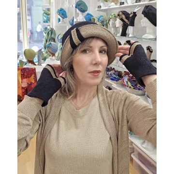 Pour Mme Carvalho...