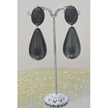 (Cayenne anthracite clips)