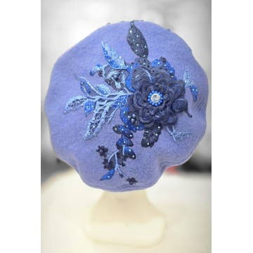 ROMANTIQUE bleu lavande. Béret